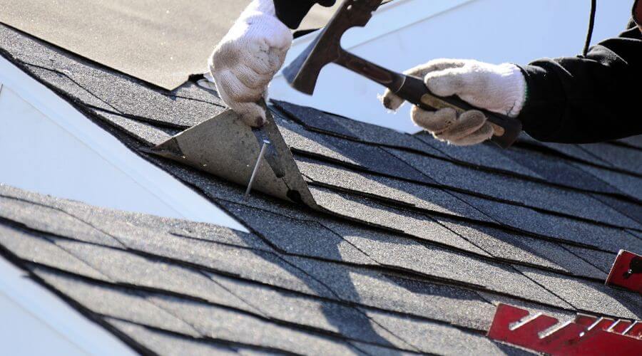 Expert new roof installation services in Eola, IL